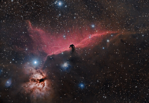 Horsehead & Flame Nebulae & Surrounding Dust