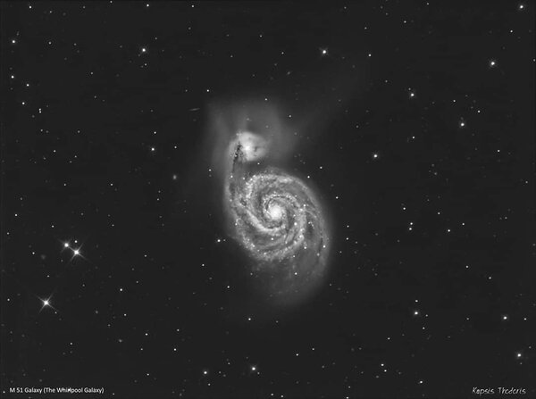 M51