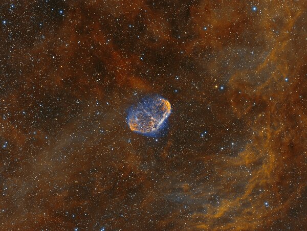 Περισσότερες πληροφορίες για το "Ngc6888 Crescent Nebula"