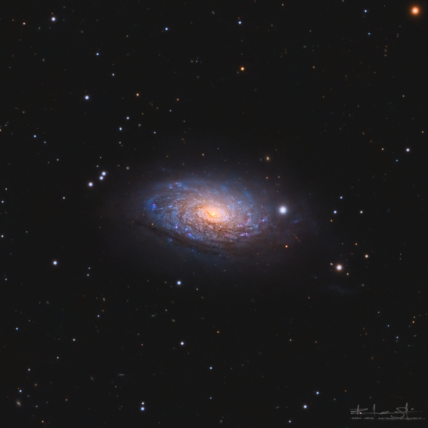 Περισσότερες πληροφορίες για το "M63 The Sunflower Galaxy"