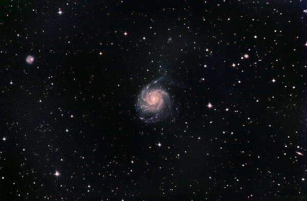 Περισσότερες πληροφορίες για το "Pinwheel Galaxy M101"