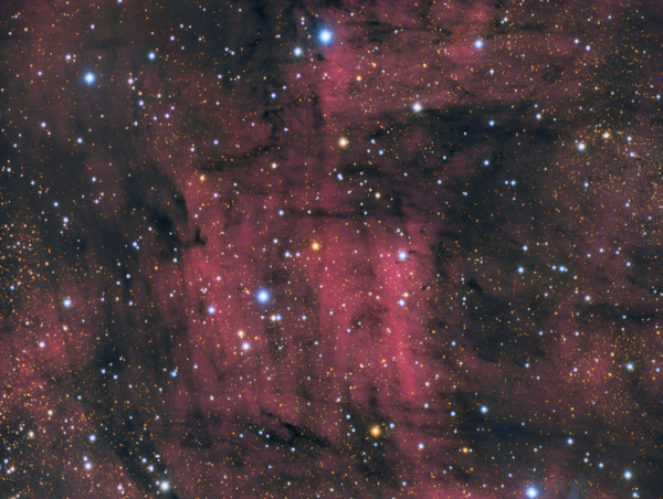 Ic5068, Lbn327, Lbn328