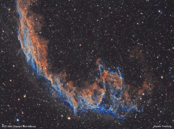 Περισσότερες πληροφορίες για το "Eastern Veil Nebula"