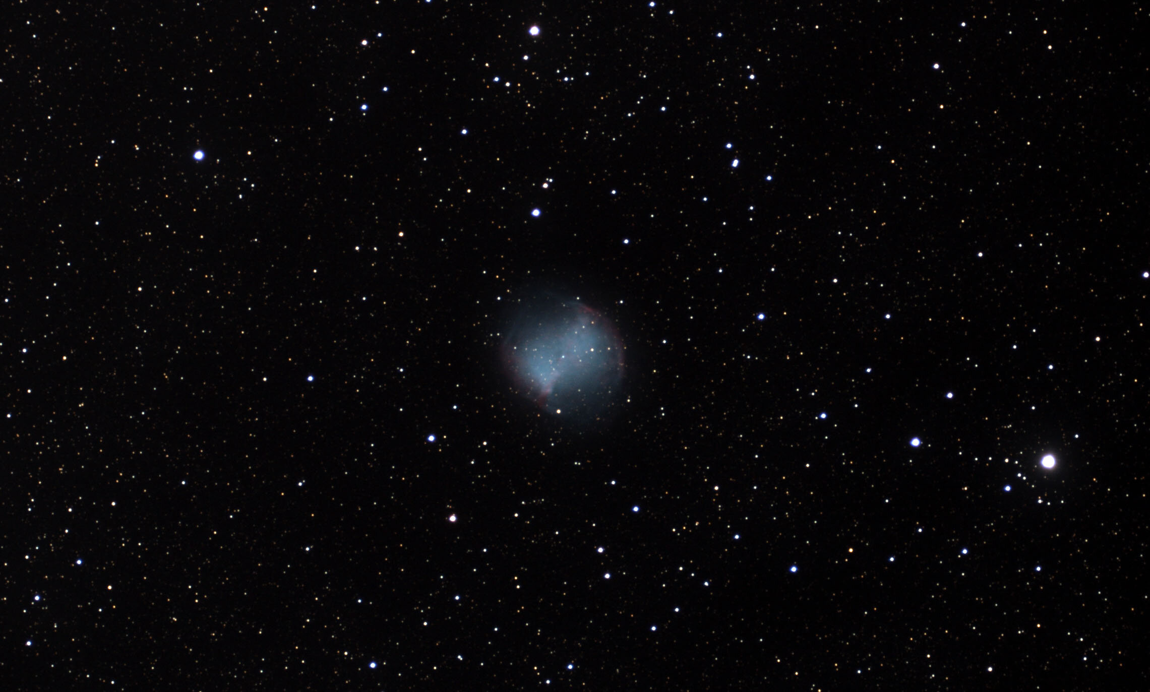 M27 - Dumbbell Nebula (cropped)
