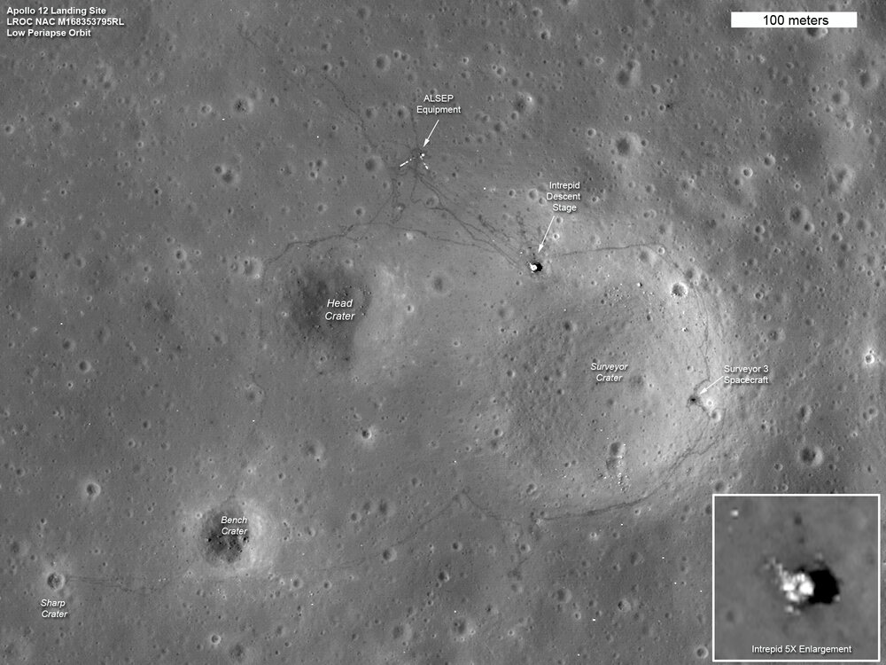 1440241162_Apollo_12_landing_site_imaged_by_LRO_2011.thumb.jpg.389457e65dbe1cdb9e4d0d89d8a44722.jpg