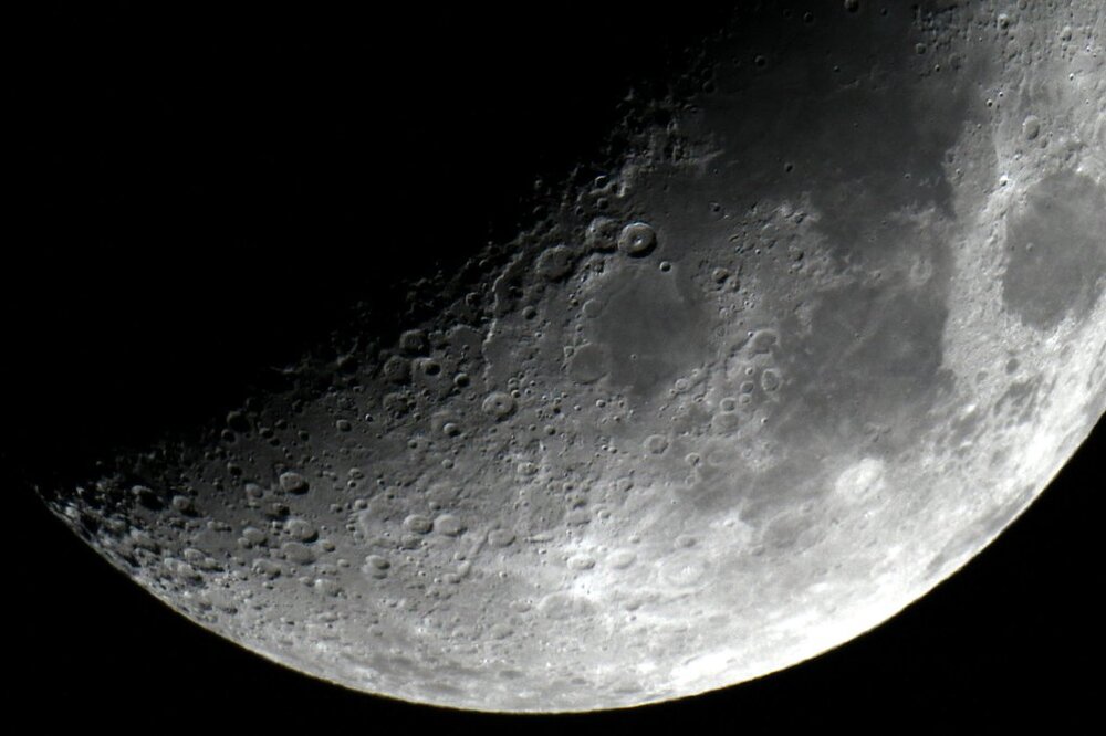 177213983_quarter-moon-4.thumb.jpg.7008febab61408de5777b429a80b18fe.jpg