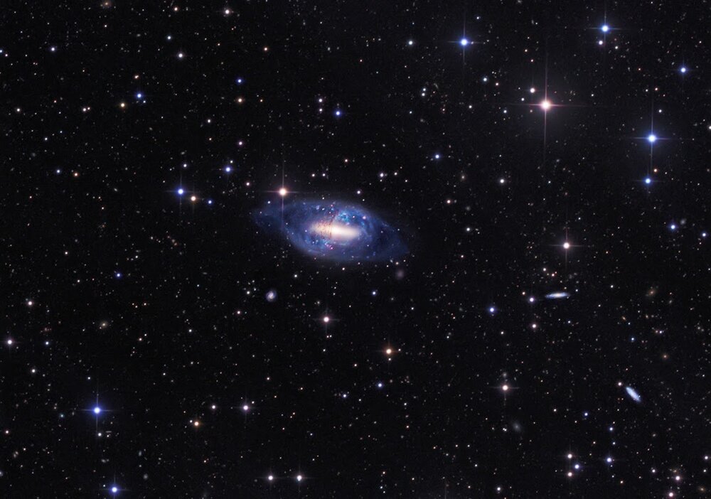 776759213_NGC2685crawford20482.thumb.jpg.d96f366694777a16579377872f95bc7b.jpg