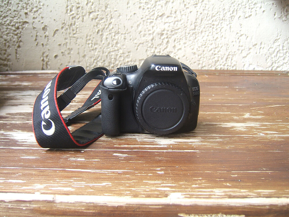 Canon550D_1.thumb.jpg.4c91b942608a30fe6833517749206fe0.jpg
