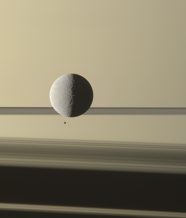 Saturn_s_moon_Rhea_Epimetheus_transiting.thumb.png.b194557bf0e50bb77c340098773ab11b.png