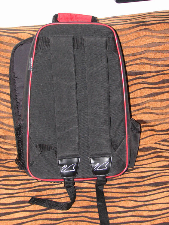 WO_backpack3.thumb.jpg.560caa9cb521755a8772fefa9557a78d.jpg