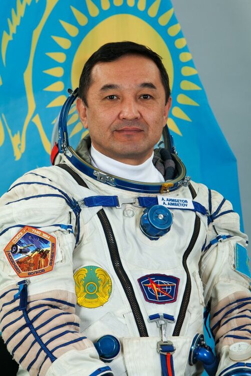 aimbetov_m.thumb.jpg.07f268c03fb69c1bea69a3e336247984.jpg