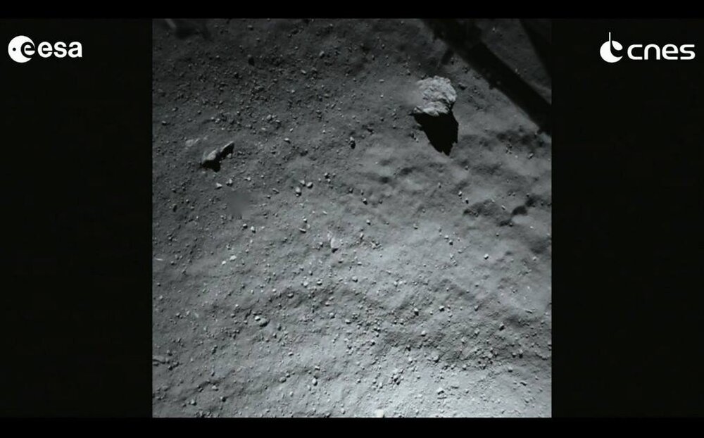 cometlanding-rosetta-3.thumb.jpg.938a0728176c6df2a5911e1bbfc73028.jpg