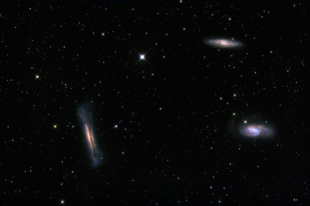 galaxies_2_md.thumb.jpg.240aaf409d36de7196d65c267f9a1c25.jpg