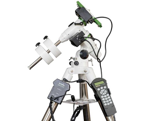 Περισσότερες πληροφορίες για το "EQM-35 PRO SynScan goto mount on steel tripod (Skywatcher) + accessories (αχρησιμοποίητα)"