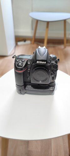 Περισσότερες πληροφορίες για το "Πωλείται Nikon D700 νέα τιμή 280 ευρω"