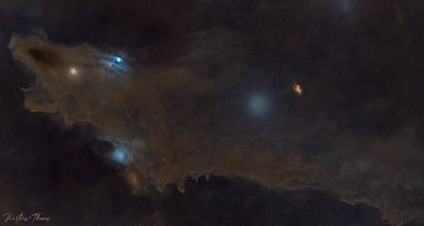 Περισσότερες πληροφορίες για το "LDN 1235 Shark Nebula Starless"