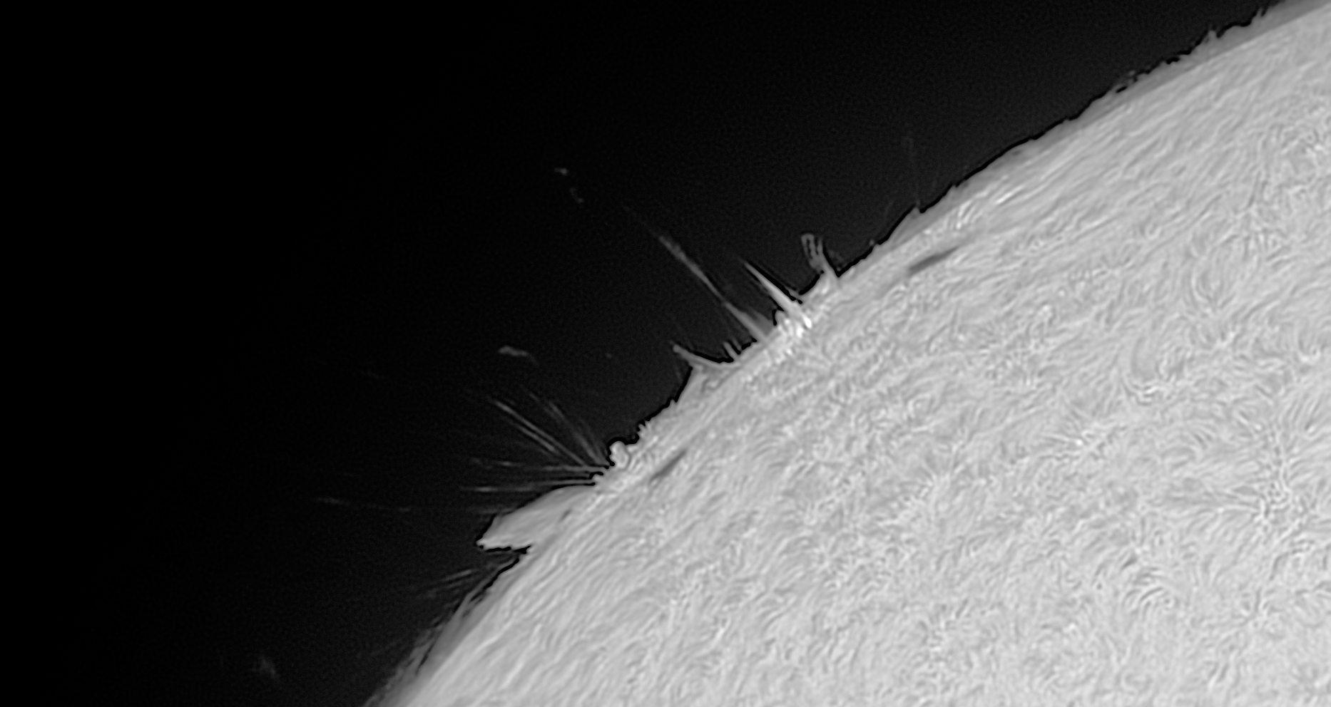 2022-04-16, M1.03 flare east of AR12993-4 at NE Limb, 22 min animation, Lunt130 MT, ASI290, x1.6 Barlow, 14_43_30 UTC.gif