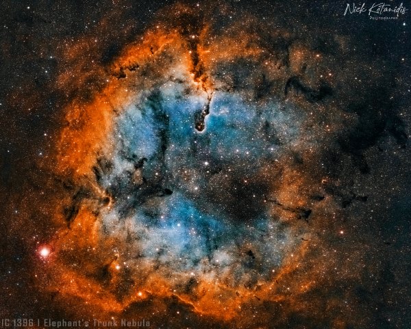 Περισσότερες πληροφορίες για το "IC 1396 I Elephant's Trunk Nebula"