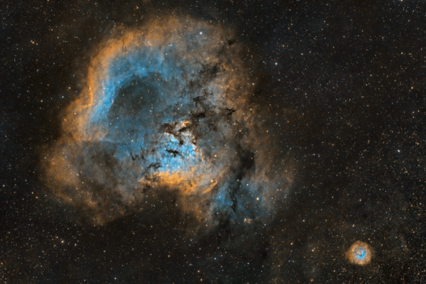 Περισσότερες πληροφορίες για το "NGC7822 και SH2-170"