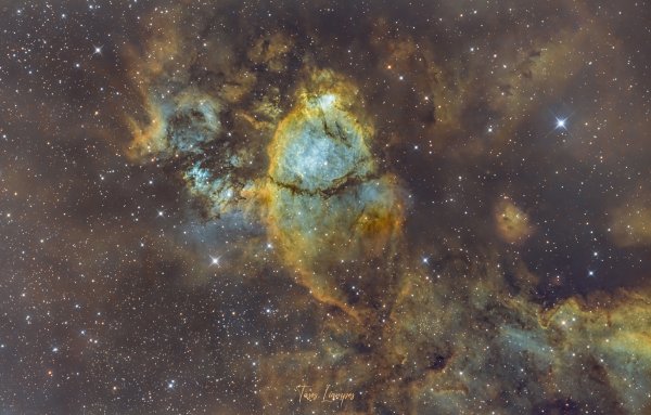 IC 1795, NGC 896 - HST Palette