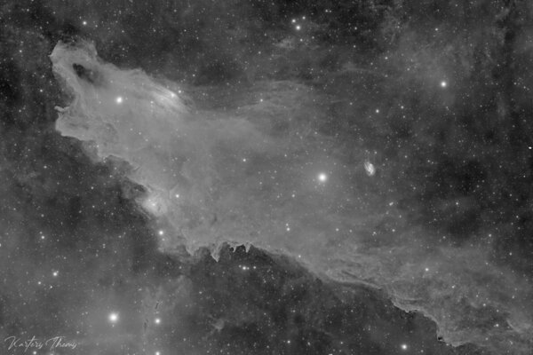 Περισσότερες πληροφορίες για το "LDN 1235 Shark Nebula Luminance view"