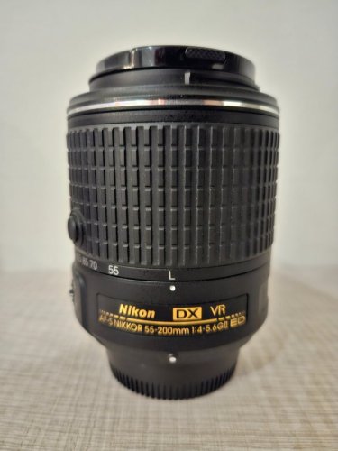 Περισσότερες πληροφορίες για το "Nikon AF-S Nikkor 55-200mm ED VR II"