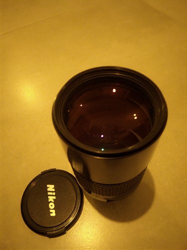 Περισσότερες πληροφορίες για το "Πωλείται manual φακός Nikon 180mm f2.8"
