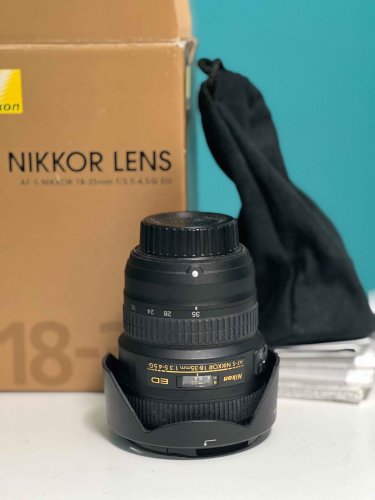 Περισσότερες πληροφορίες για το "Nikon Full Frame Φωτογραφικός Φακός AF-S Nikkor 18-35mm f/3.5-4.5G ED Wide Angle Zoom για Nikon F Mount Black"