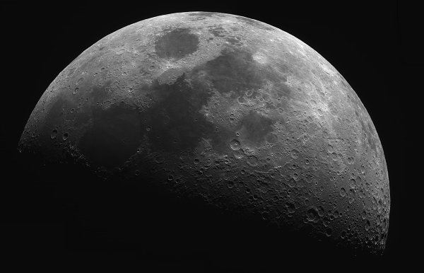 MOON PANORAMA 15-4-2024.jpg