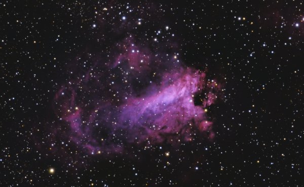 Messier 17 (The Omega Nebula or Swan Nebula)