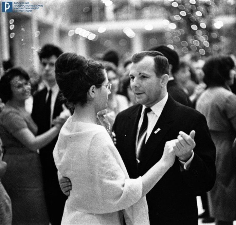 Γιούρι Γκαγκάριν2.jpg