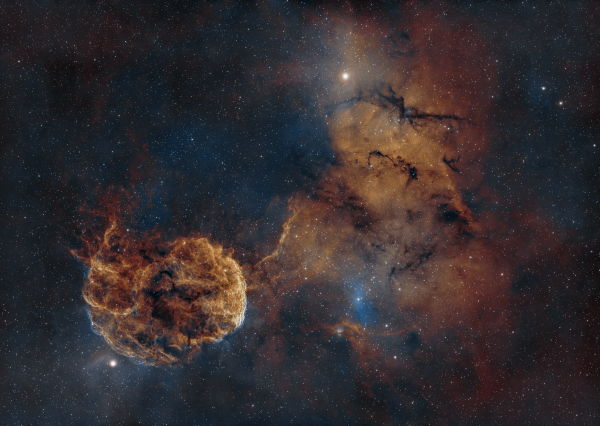 Ic 443 - Jellyfish Nebula