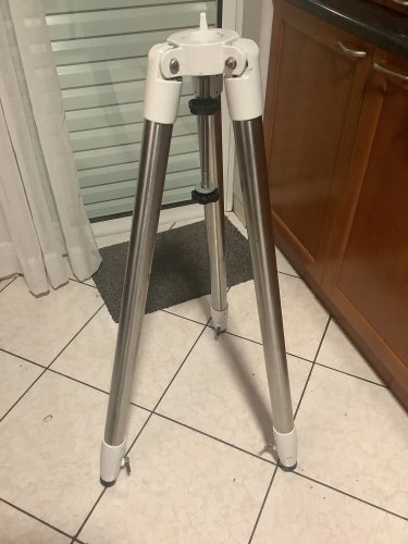 Περισσότερες πληροφορίες για το "Τρίποδας"