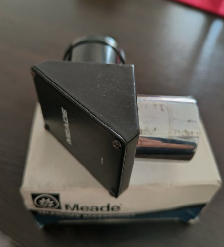 Περισσότερες πληροφορίες για το "Meade diagonal  prism  1,25"   90°  & 45°"