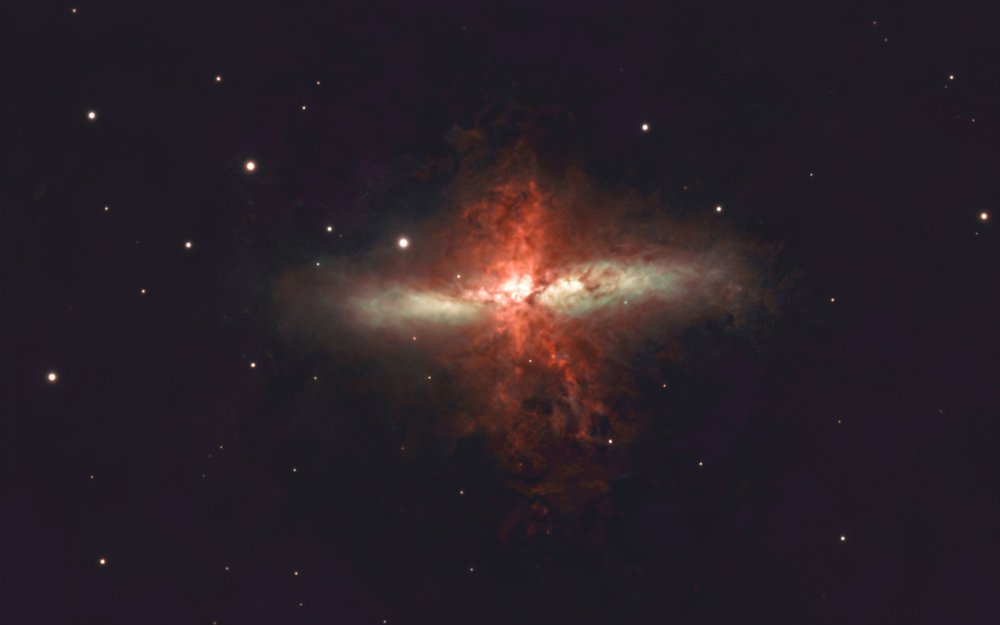 M82.jpg