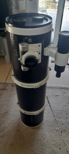 Περισσότερες πληροφορίες για το "Πωλείται SKYWATCHER EXPLORER 200 - 200/1000 (Οπτικός σωλήνας)"