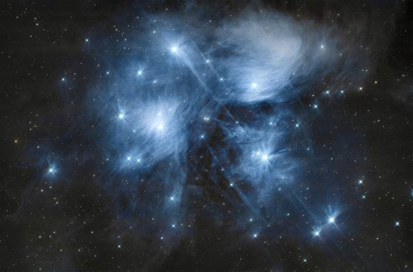 M45 ΠΛΕΙΑΔΕΣ