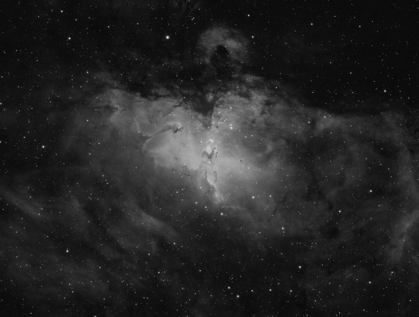Το νεφέλωμα του αετού, M16, ή NGC 6611, ή το νεφέλωμα της Βασίλισσας των Αστεριών σε Ha