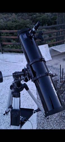 Περισσότερες πληροφορίες για το "Skywatcher 130/900 eq2 + motor drive"